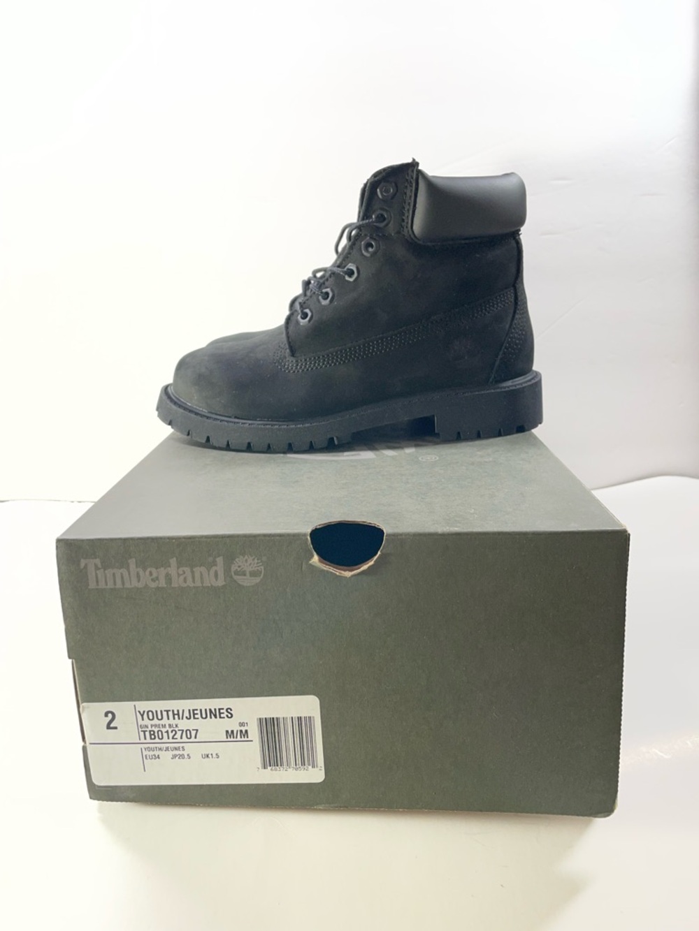Timberland Black 6 inch Youth Lace-Up Ankle Boot Size 2 NWB